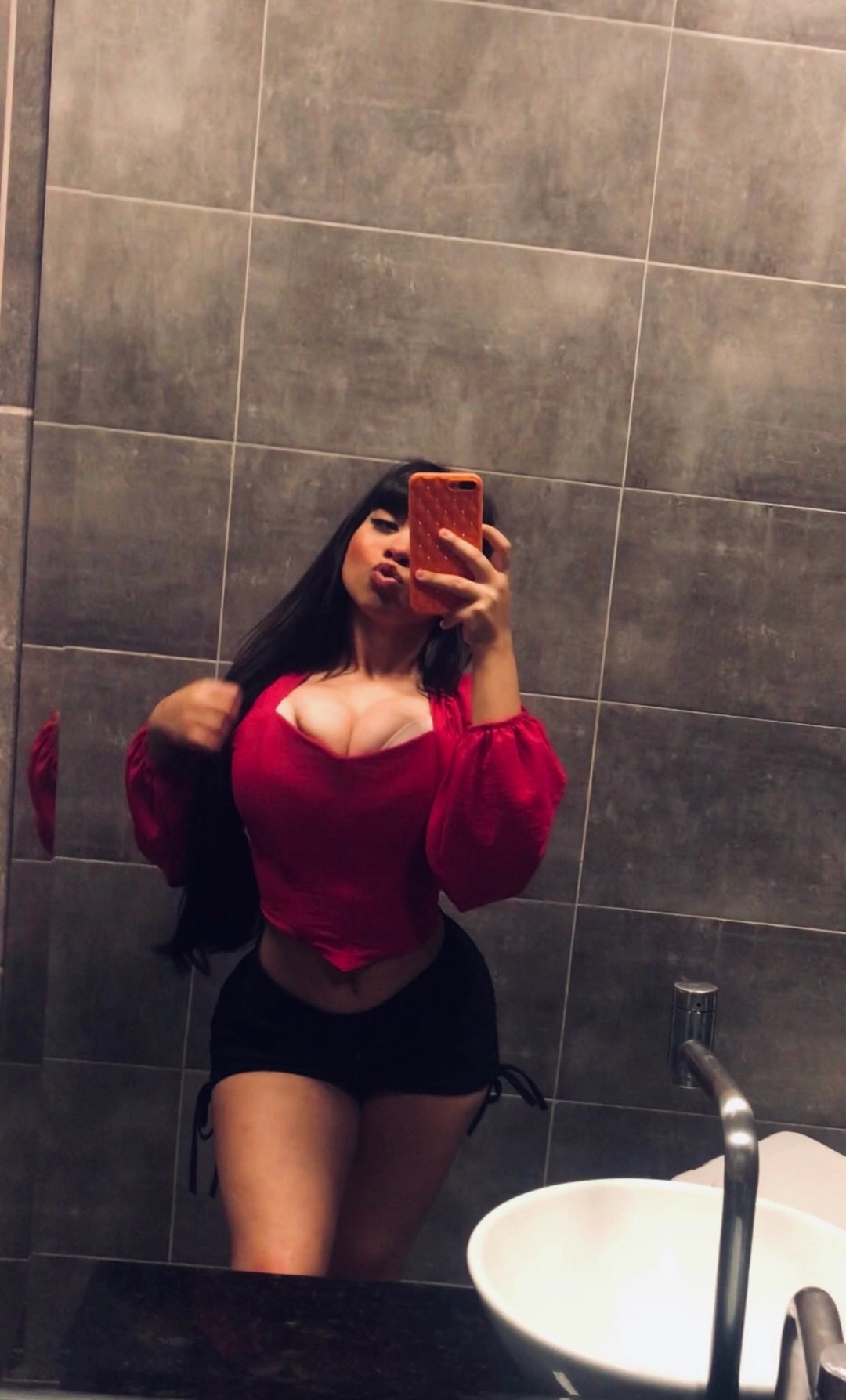 1000702085.jpg