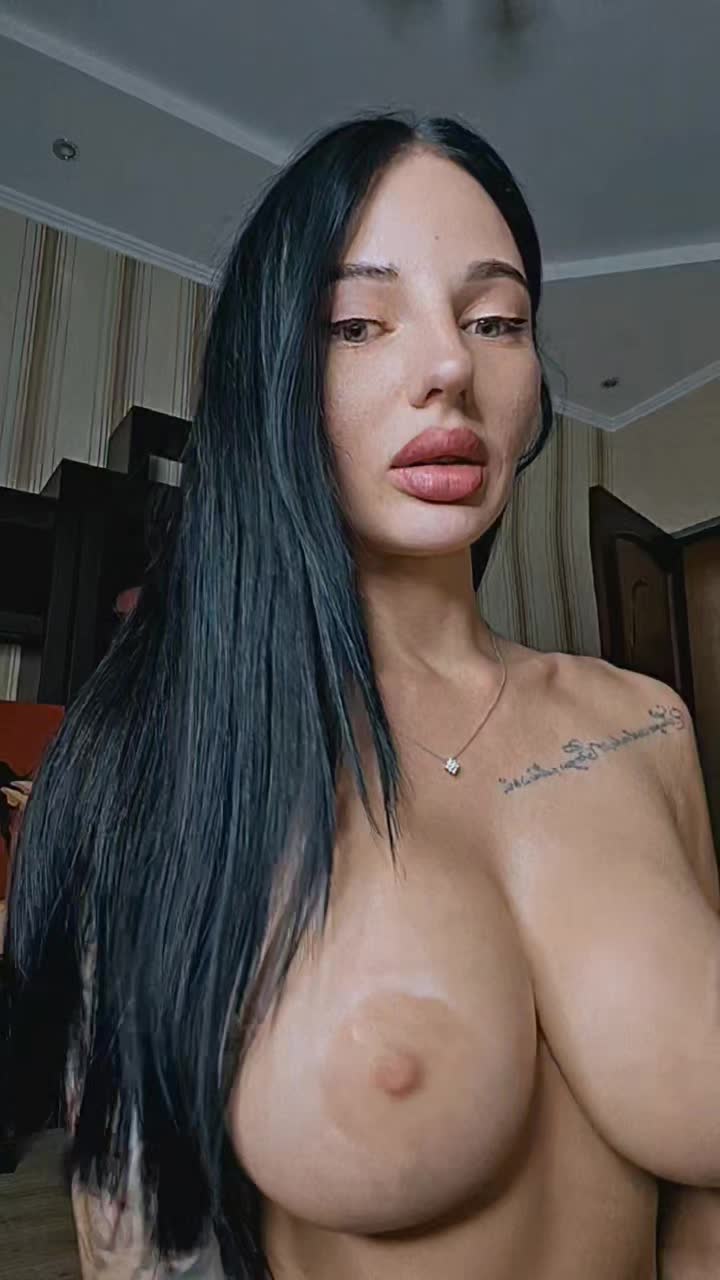 17391111139412daa875add2ebdb9.mp4