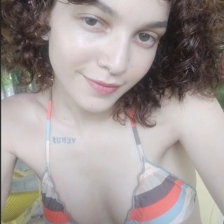 1740418657183-12d46c4d68a19920e