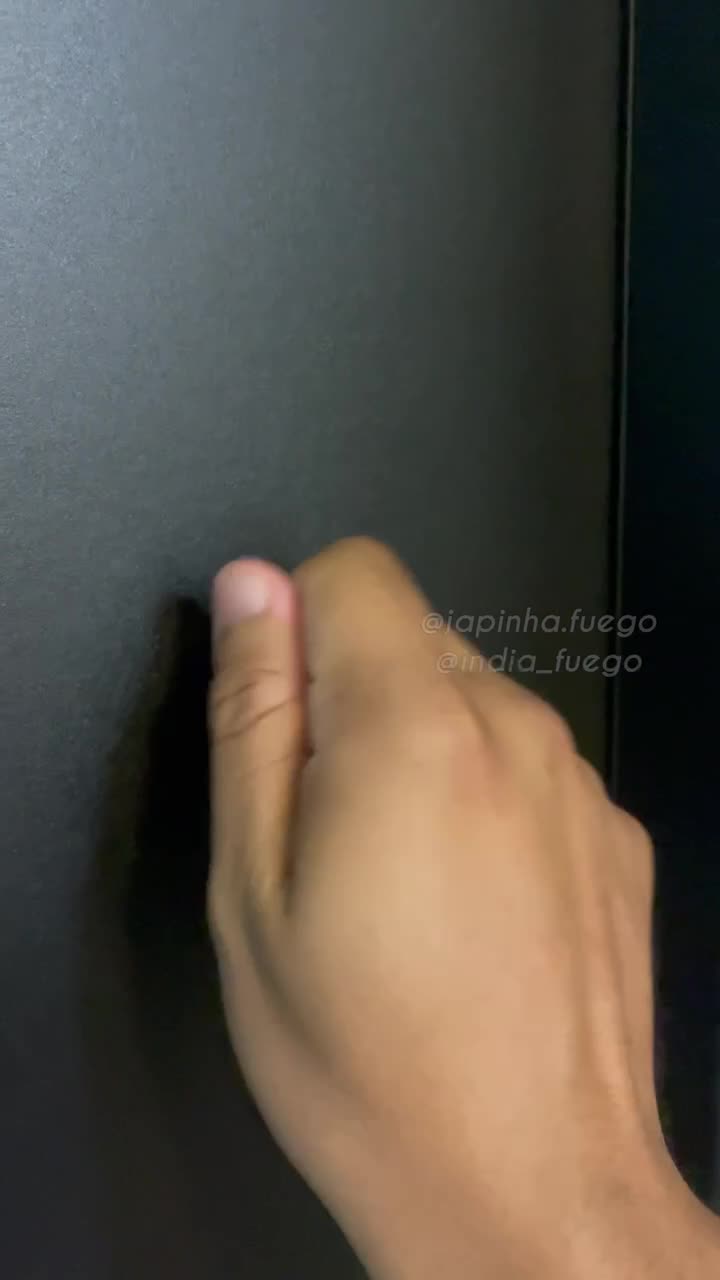 1_5109571078489900541ae4a5ca0697544f4.mp4