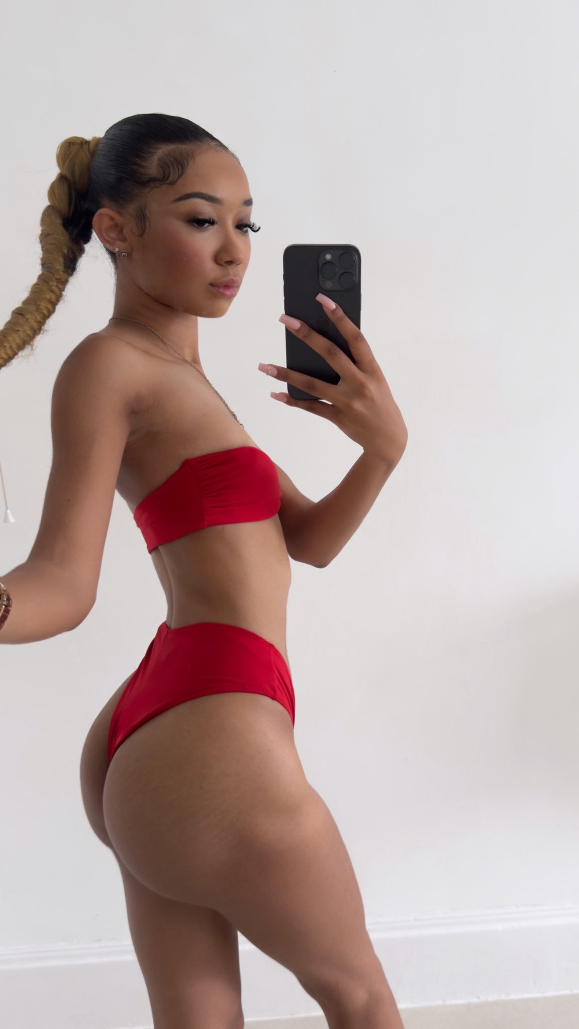 Iambaileyrenee therealbaileyrenee