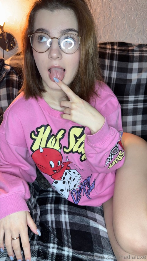 2268x4032_912750d9d7022ffb3a7f3fb321317ef76b10c4bb897ae63b.jpg