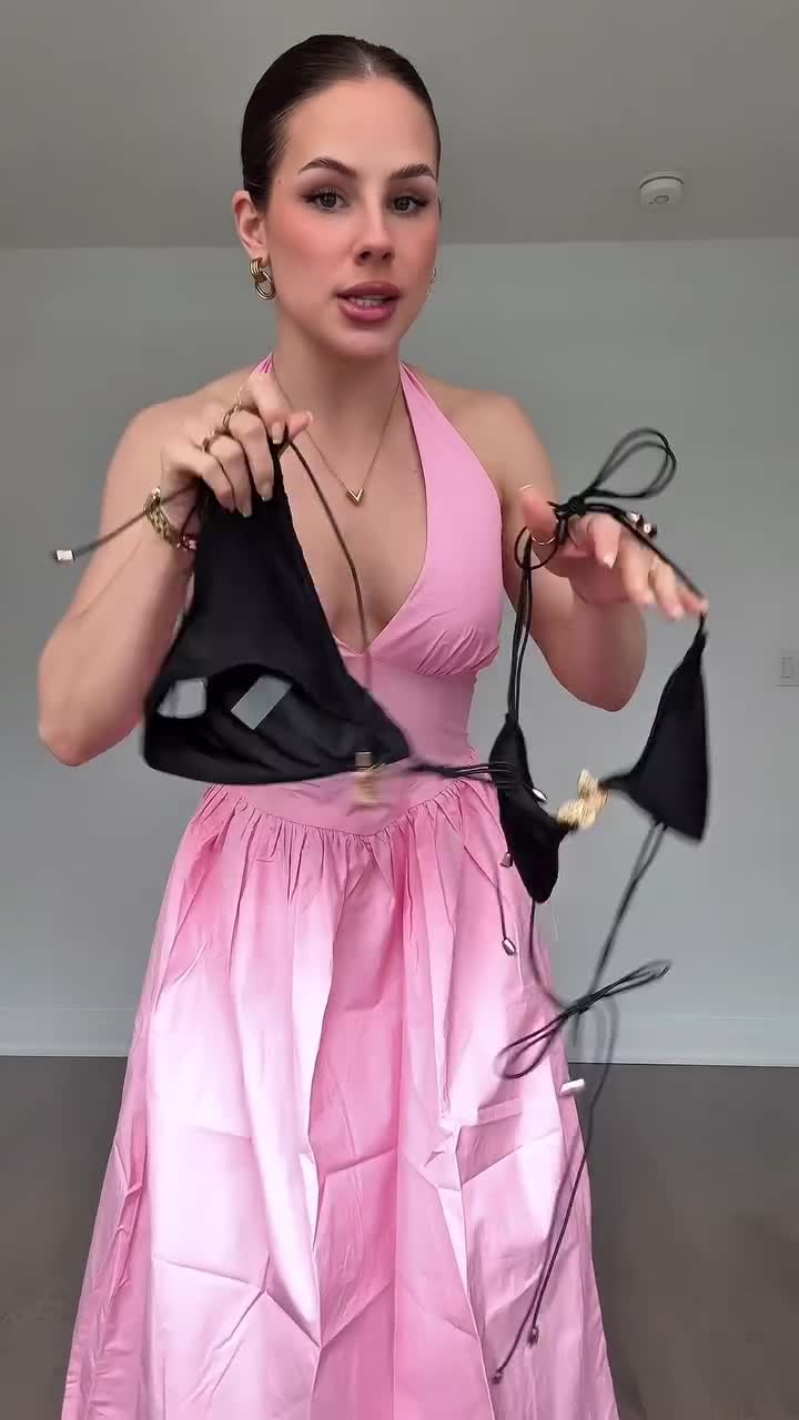 24-or-100-fashionnova-thats-one-secret-Ill-only-tell-the-girlies-cd735afac4149bb0.mp4