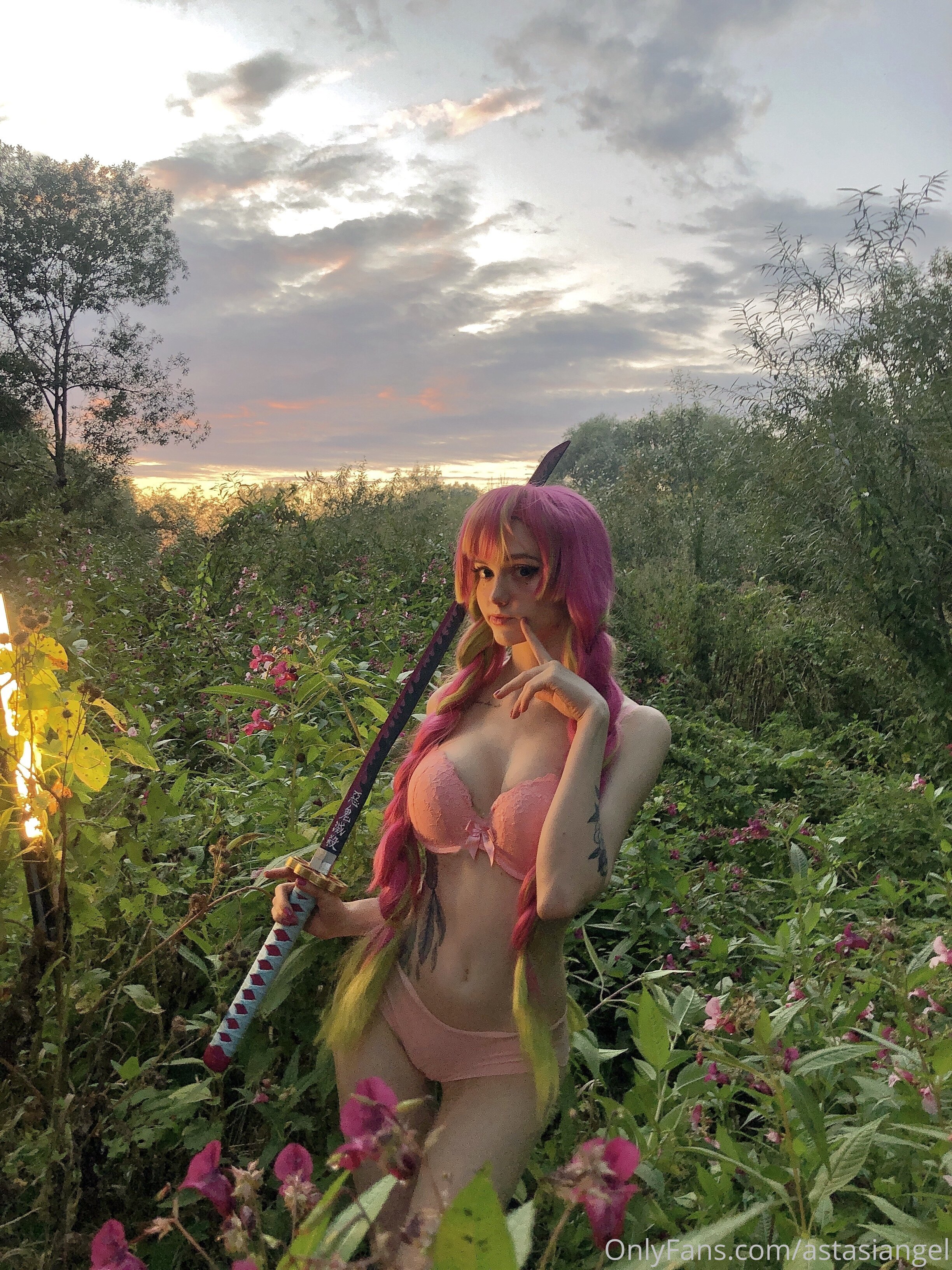 2448x3264_63ff5bfd69f99270c335c7058ef23025.jpg