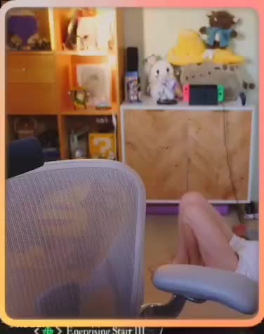2449293742408690796ad6ff25b454110f5.mp4