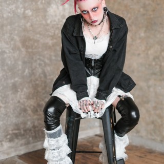 25-WEB-HISTORY-HD-MOH-_XE50883