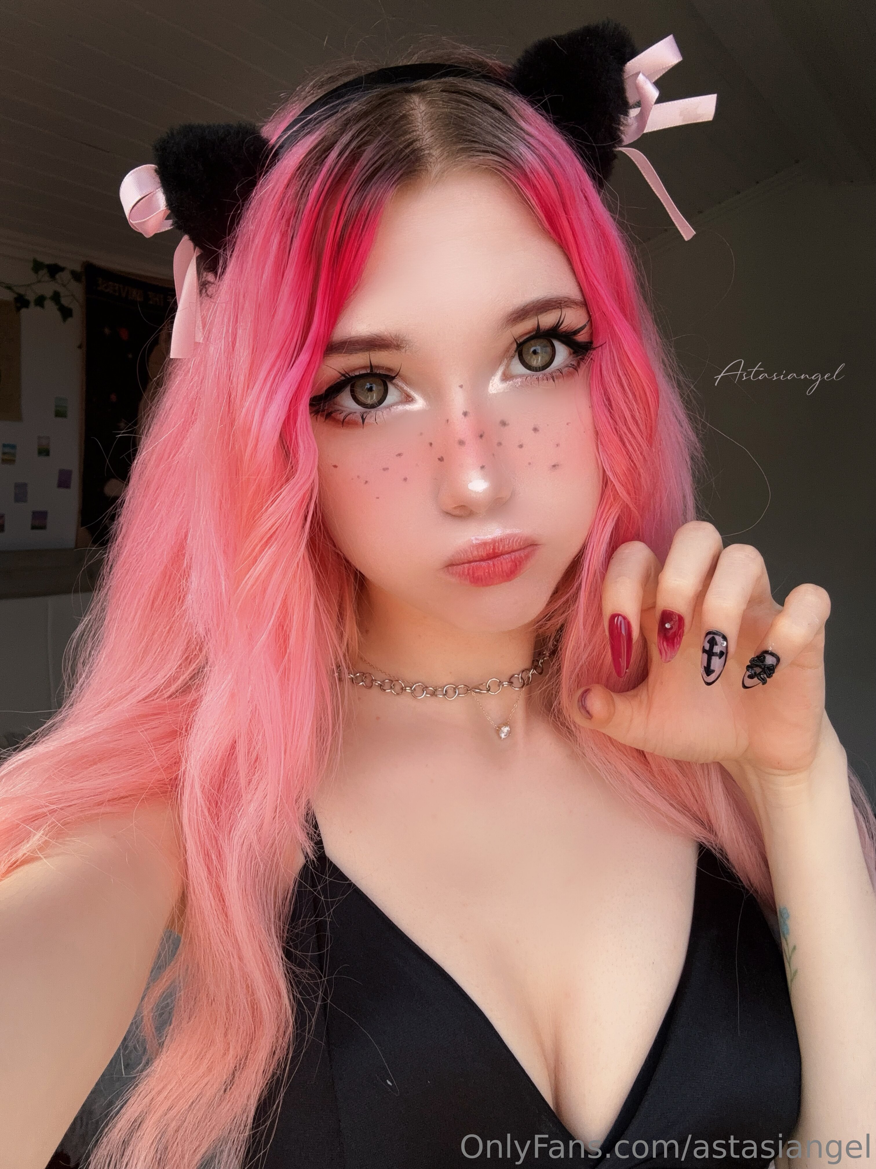 3024x4032_056fe17c9d9fbe4ac1ef58d18342afb8.jpg