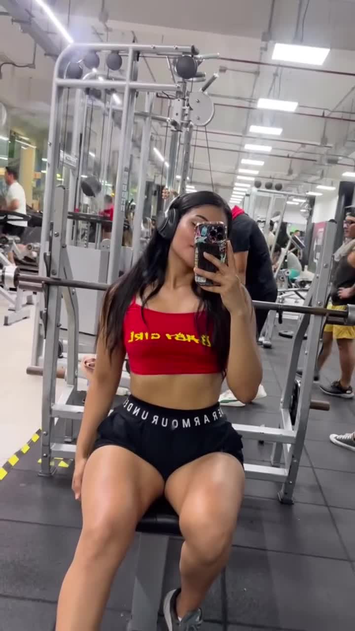 3576231089178801858_60366761733b29b30386ddc085f.mp4