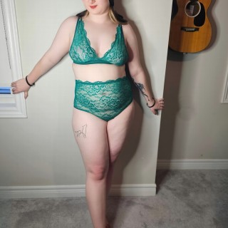 3840x5120_077963d572ee746e0477749b0d3365bc864f2a8b97bbea96