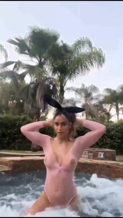 3rd video NhoophAl Areebi (Aliyah) seethrough nipples