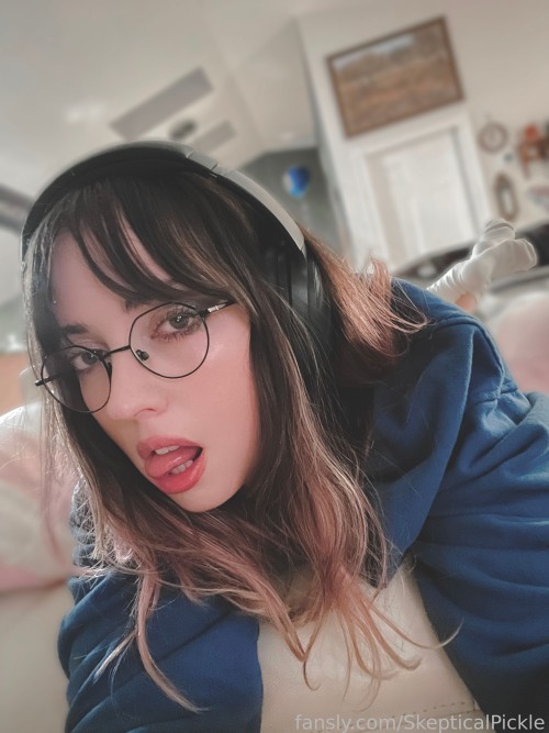 42ffb16b 5427 4950 9afb 7cdbba58b1d56dcc0899af81588d