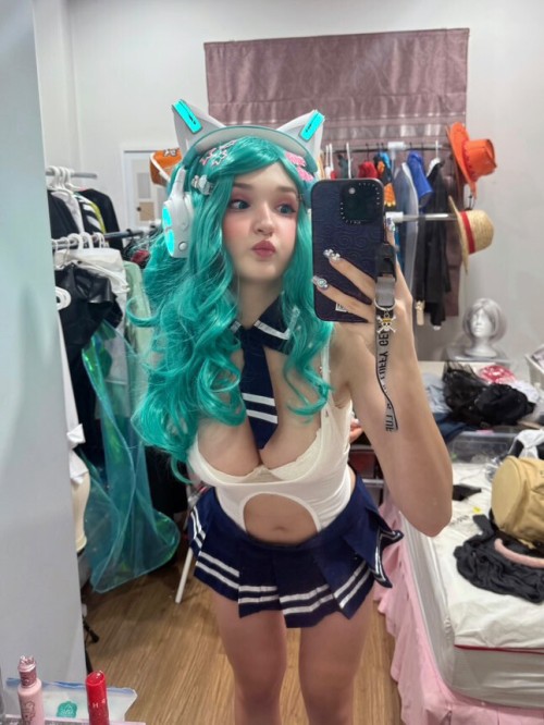 4365E8B5 D525 4CC7 97D2 ECE3D1390C77ef2c384aa6d1c97b