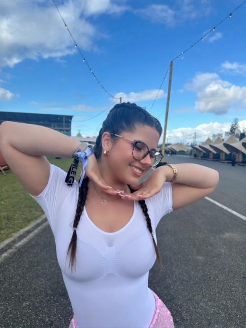 442e2756 0130 4176 9fd5 80e2f5d5340a