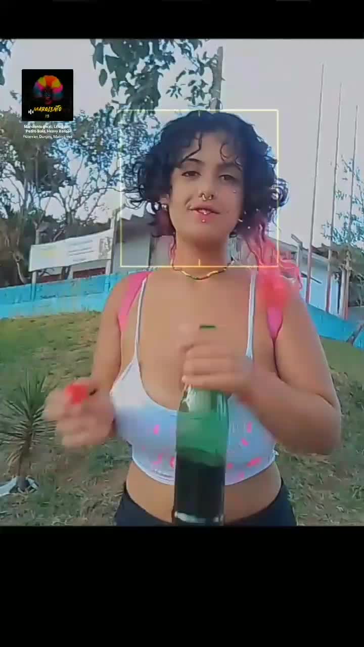 4481996-ce2df167a716755f2bf44e569f88709e36e9ae33210221c4.mp4