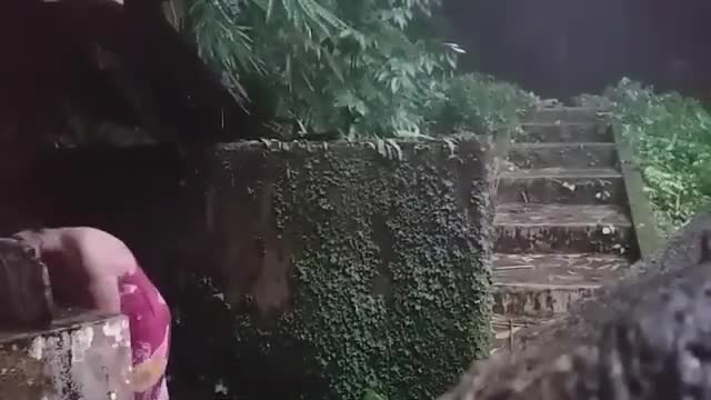 471_502__Salsa-Camping-Mandi-Di-Tempat-Pemandian-Di-desa.mp4