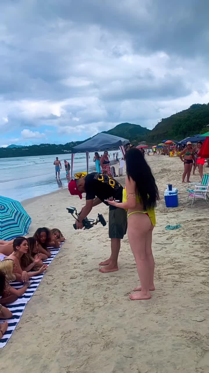 4_59943387953469915254d857c19c2a62dfb.mp4