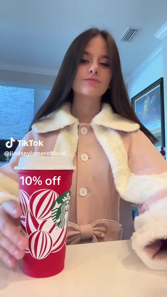 4e00fe45e9718886a87eb88a81bc6403.mp4