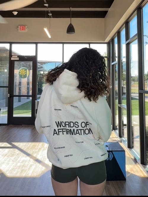 567201755 18538510705002351 865393812959215938 n