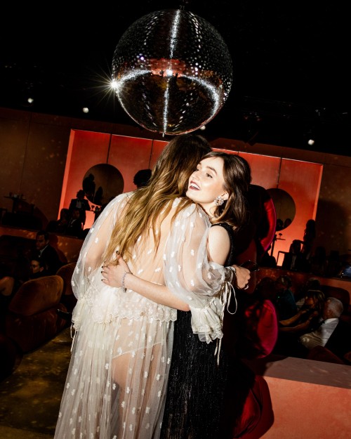 572604178_olivia-wilde-vanity-fair-2025-20283018ac6d715df91.jpg