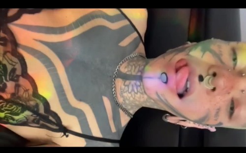 5ae16d1f55e40d1e431a_1681894491981.MOV_7207002606d8b71efef.mp4