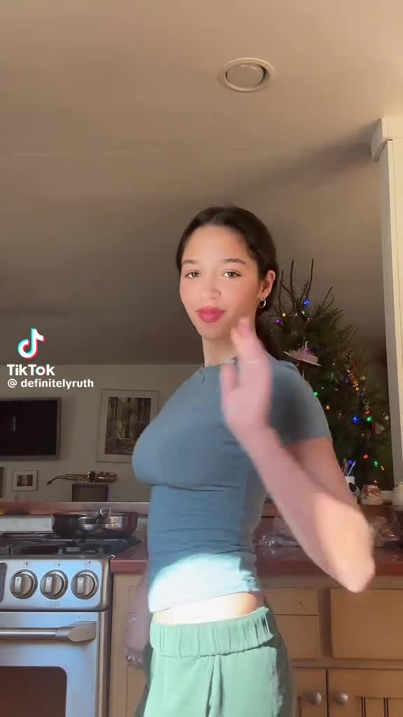 5d918e62943714e26305164d57d4ce193aace99497495a94.mp4