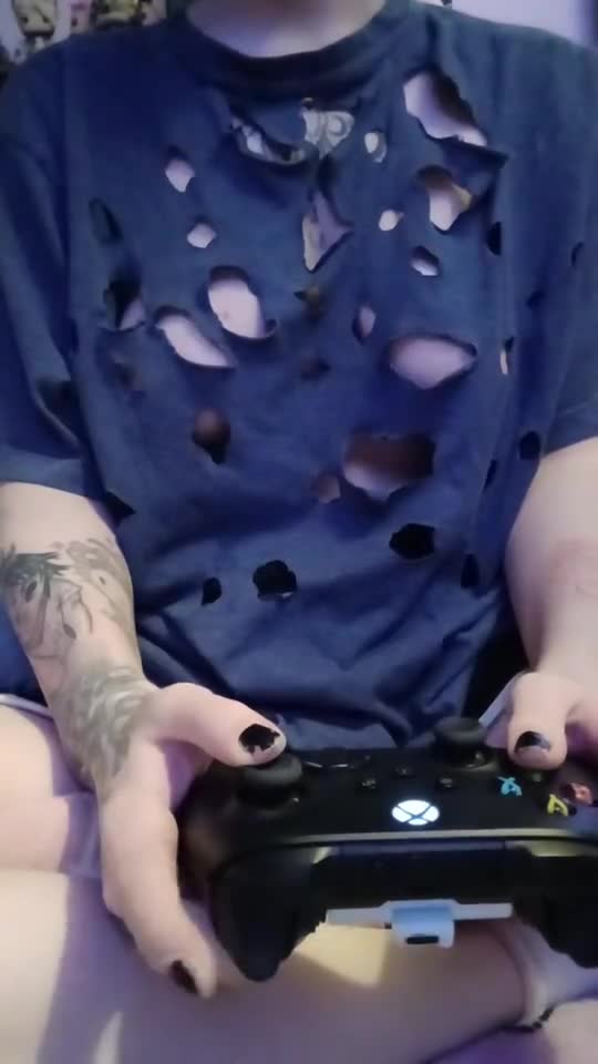 5e449617d5f149a0b7b4873e25e55f60f50f673d7eb85d27.mp4