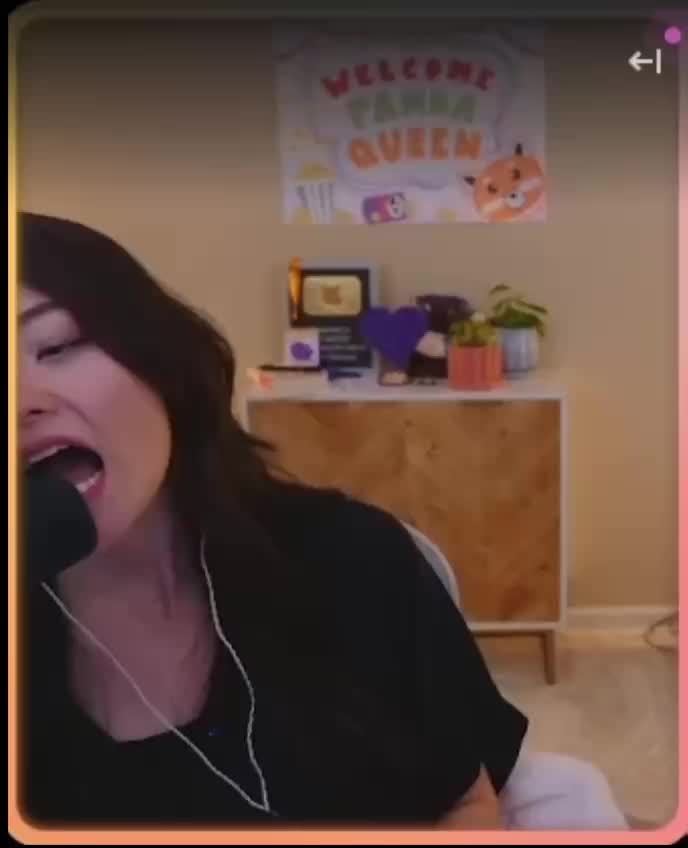 6599151188449142922.mp4