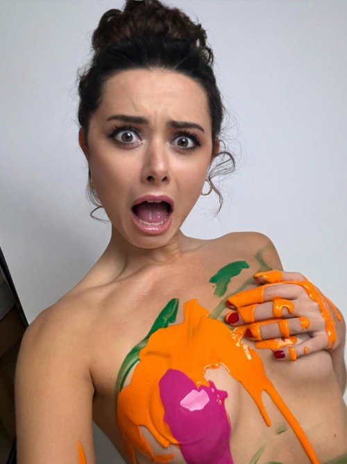 727C201C 63DB 4636 BA66 D636A96CBC18