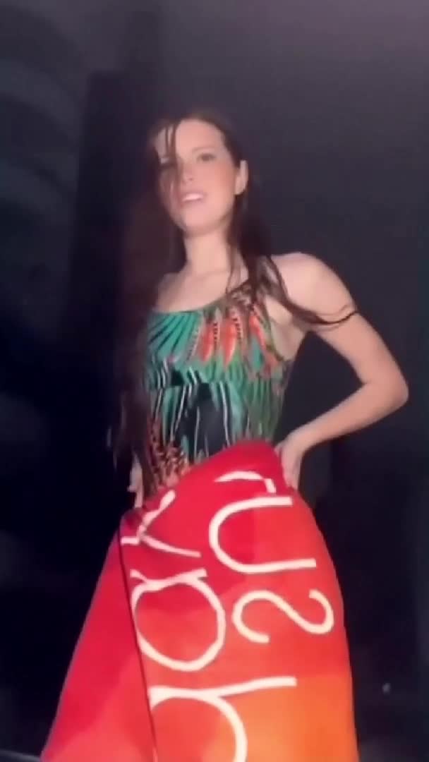 7580427162916617115.mp4