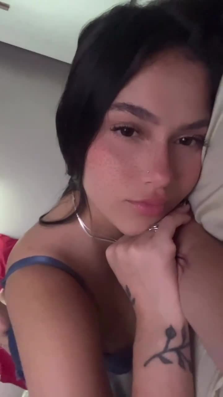 8d7531c4fcb402fc6.mp4