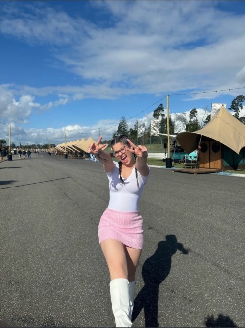 8d7bd8c4 bb9d 48f9 b83c 26b6af89a2b0