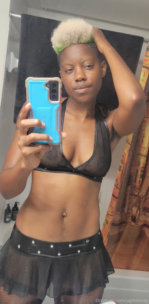 960x1956_5f7483f3cd5e34b15f7a9ef80417b72605be1c68e55b95a7.jpg