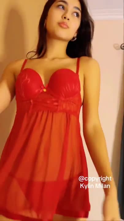 9Vu-bUHFdNtdb2a79e5a179b7d4.mp4