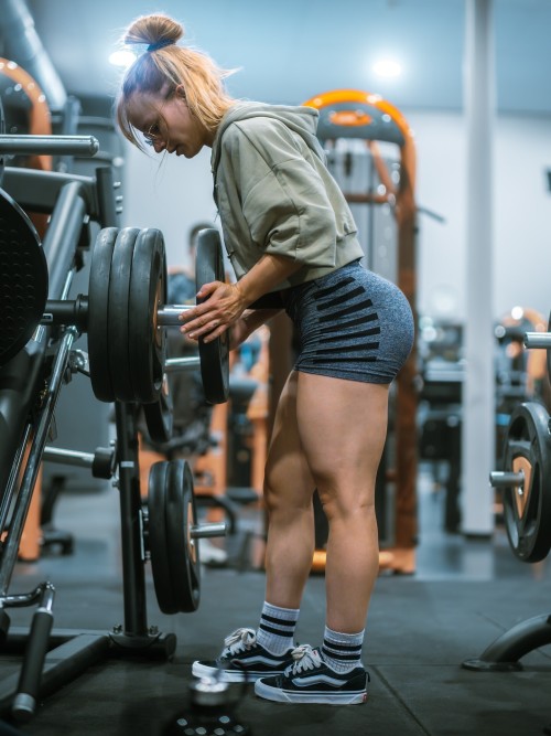 AD 27262ef886cdf4e8e