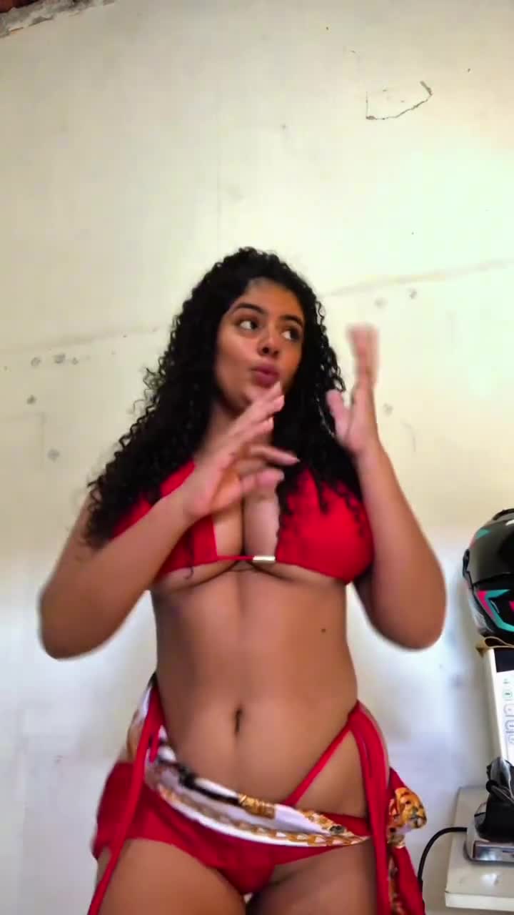 AQPu58U_HyJCdGlqiZDWxCZKYylLfg3ZVNm_HS4R-XsLvZH04tnoBUldf5yxcBngwZ5OBr3s9YxNeZzexG_-lS-wWyVfZNB56kxQI6Q.e791811ceb52f3f7.mp4