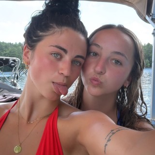 Abigail-Rathbone-R009