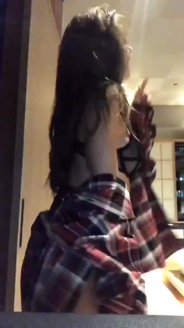 AffectionateFormalCow7521379885c536a3.mp4