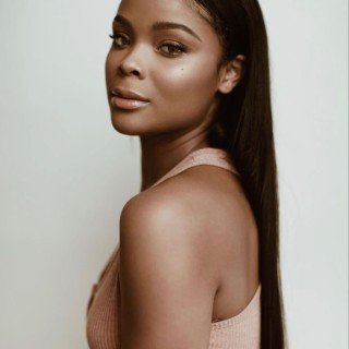 Ajiona-Alexus-R002aa00a4f4de48f9e5