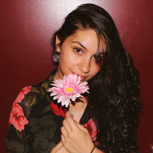 Alessia-Cara-R007e52ae01787cf001e.jpg