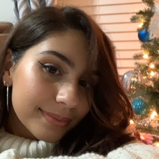 Alessia-Cara-R059f89b75f6621a228d