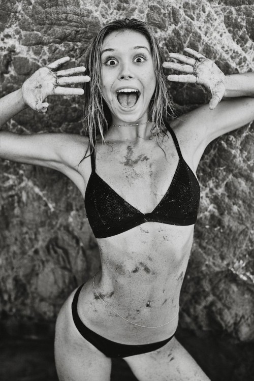 Alexis-Ren-33e1903776ea3d0631.jpg