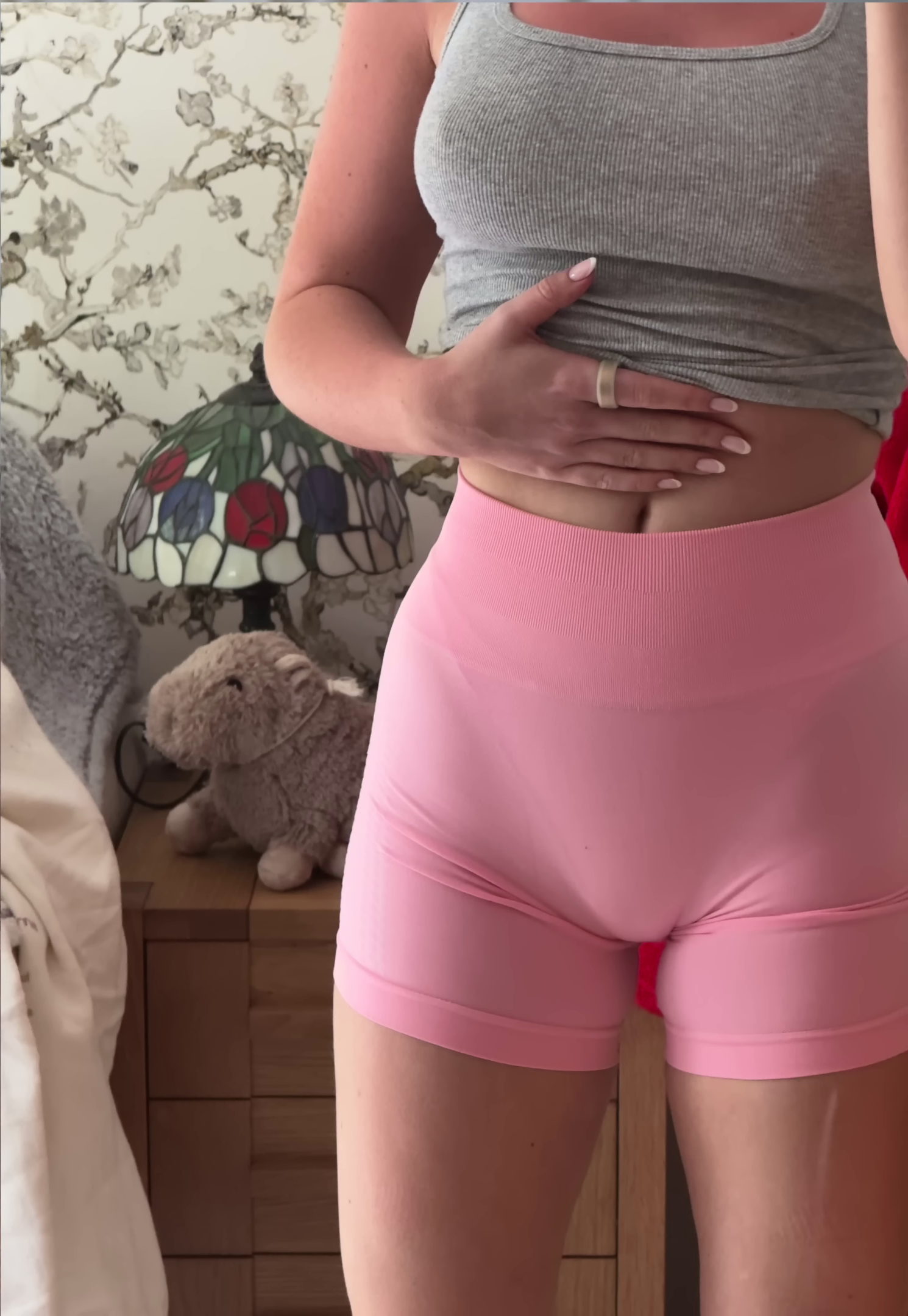 Amy 2 .png