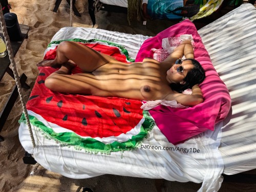 Angy1De 1903865488138269074 01