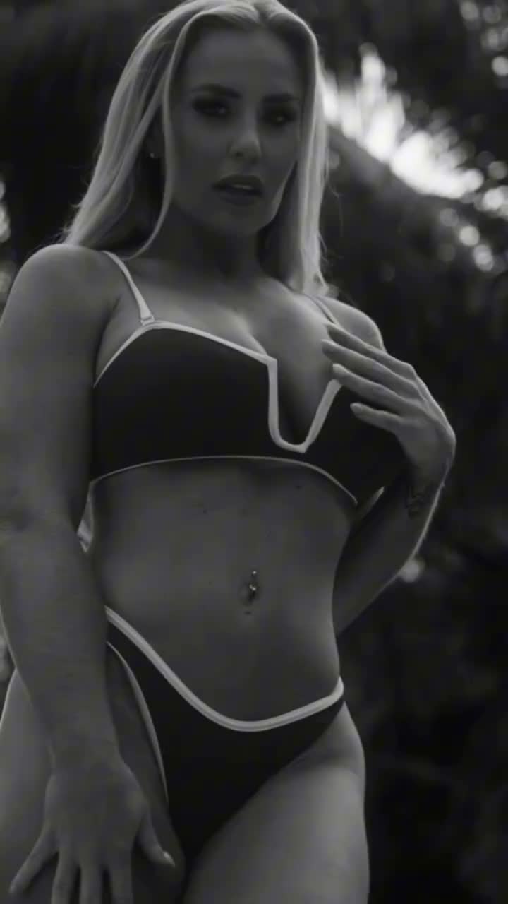 Ash-by-elegance---wish-ur-girlfriend-was-hot-like-me.mp4