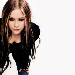 Avril-Lavigne-R007fd91a28eb1ae44a1