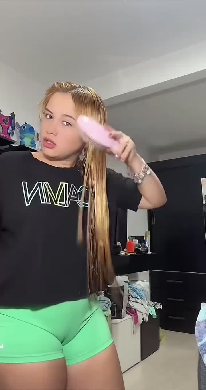 BMjAyNDExMTAyMDQ0MDlfMTUwMDAxNjUzODE0MzE0XzE1MDEwNzUyMDUwMjAxMV8xXzM_b_Bb6dd04a38c12d04a3a412a6b2440405cd0c964286bae317a.mp4