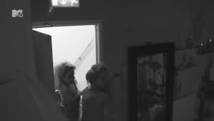 Bad-Boys-And-Bad-Girls---The-Valleys-_-MTVd0705894ce13c09e.mp4
