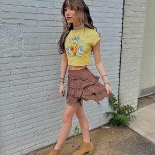 Baylee-Christine-MaybeBaylee-R006