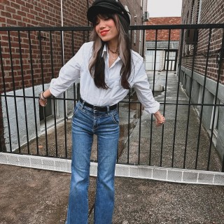 Baylee-Christine-MaybeBaylee-R013