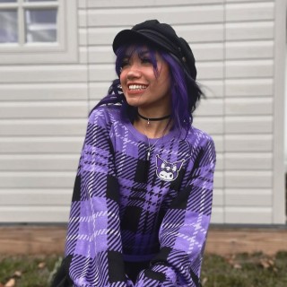 Baylee-Christine-MaybeBaylee-R030